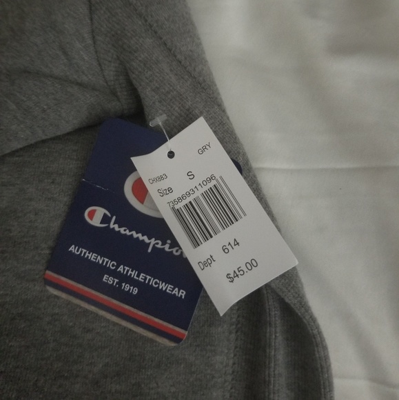 Brand New Children's Champion Sweatshirt - Picture 4 of 4